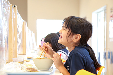 給食サービス