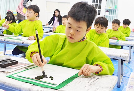 書初め、餅つき大会