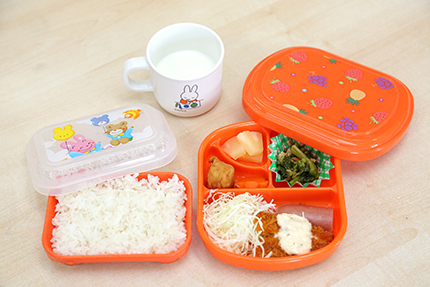 給食サービス